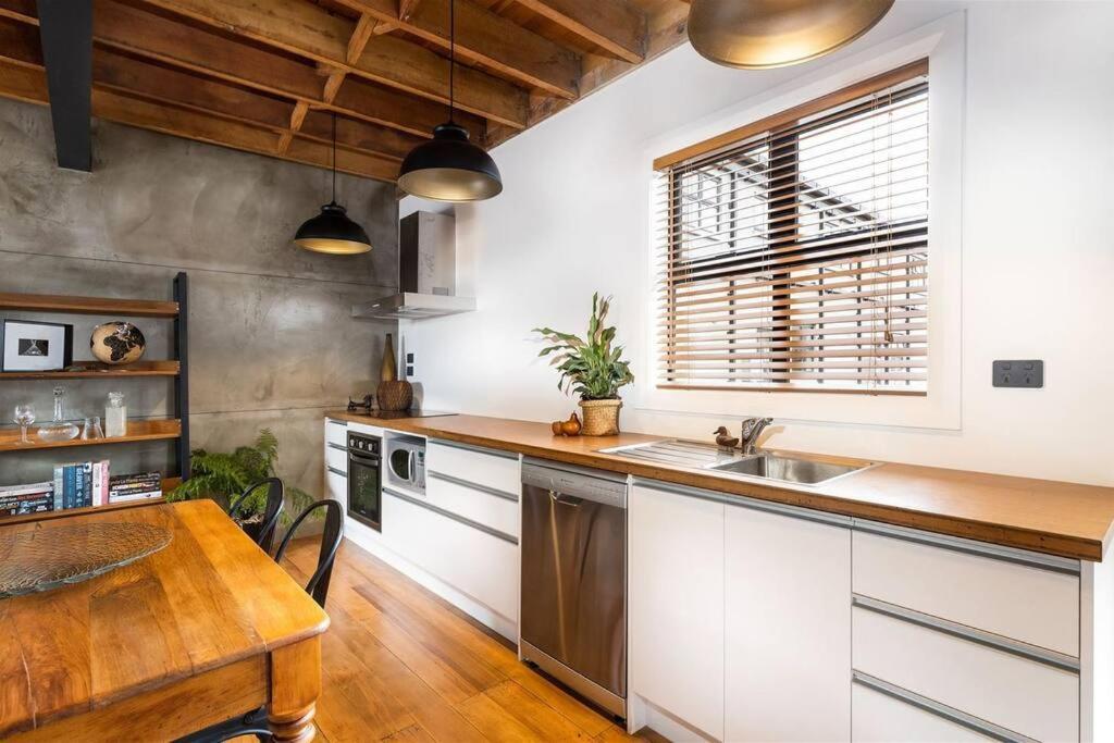 Apartment 4 - Haddin Court - Chic Ny Loft Style Blenheim Luaran gambar